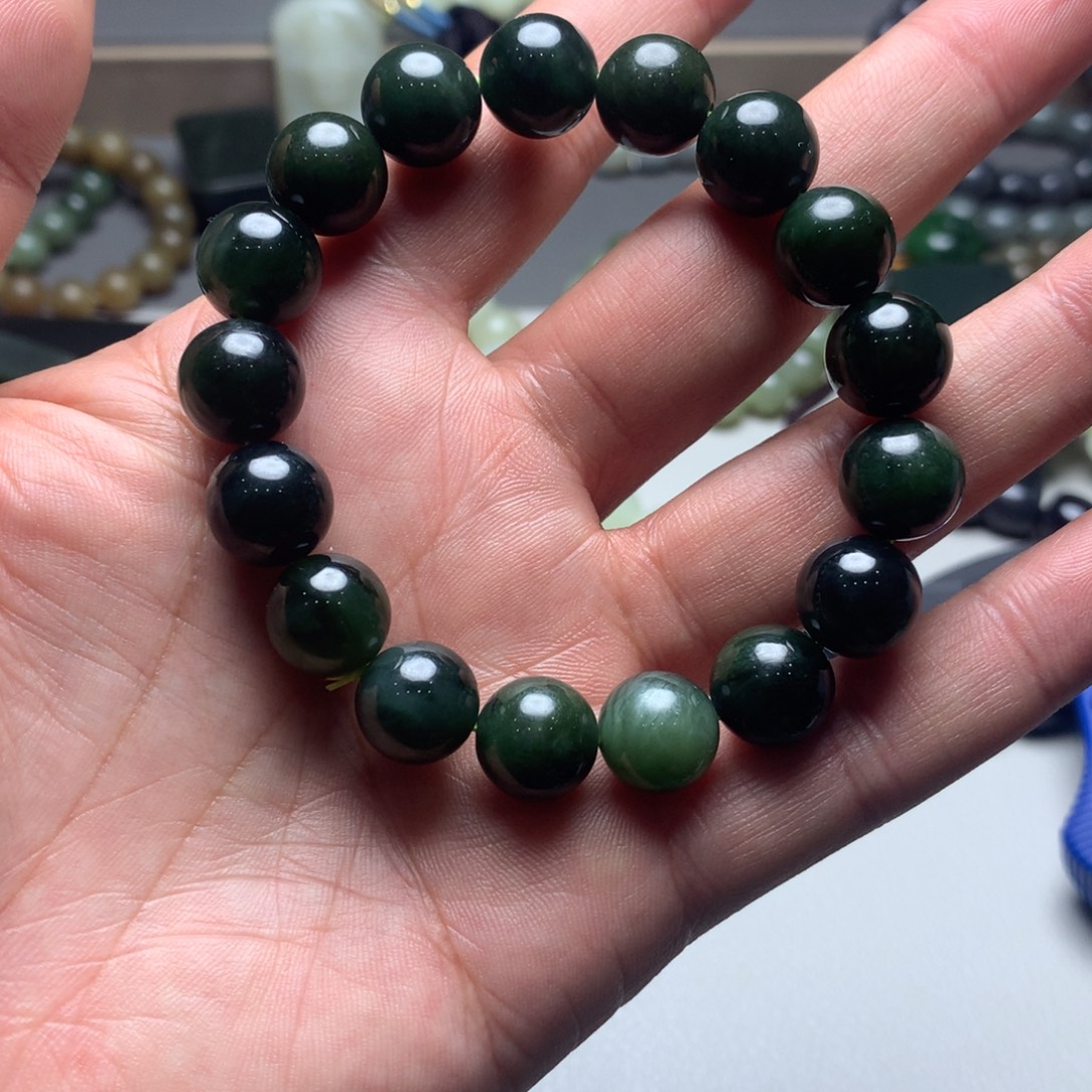 和田玉未镶嵌手链