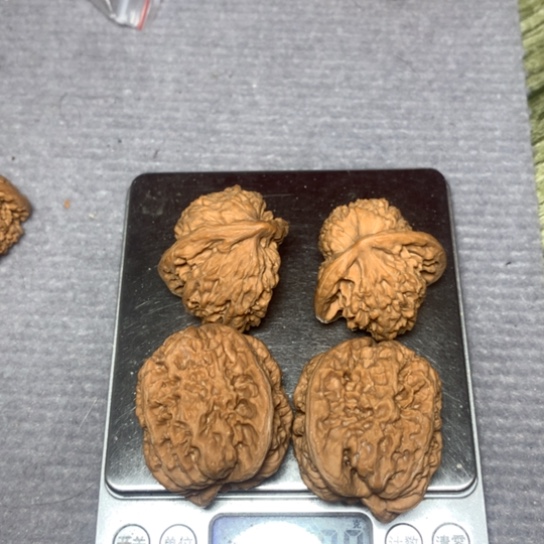 文玩核桃吊坠异形将军