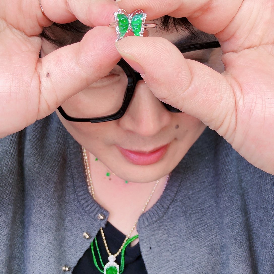 翡翠颈饰未镶嵌一个