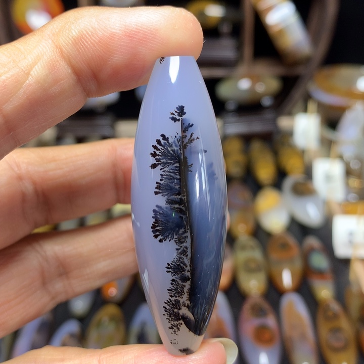 玛瑙/玉髓颈饰未镶嵌