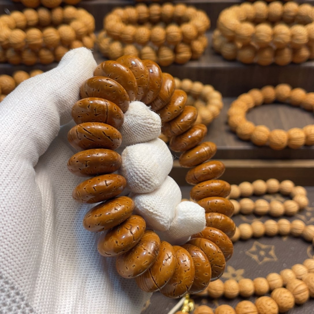 手串桃核八光珠开播价