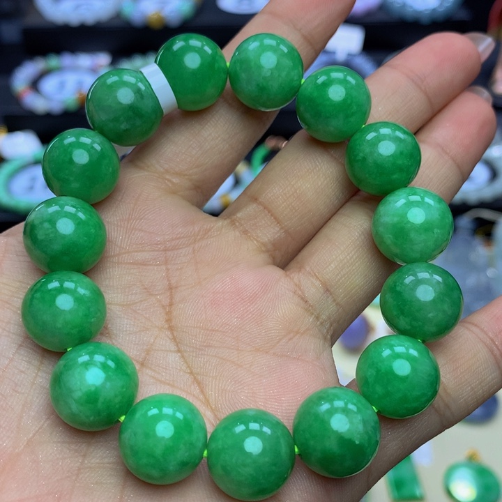 翡翠手链未镶嵌翡翠14