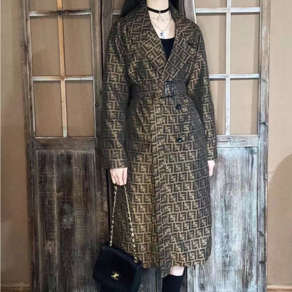 99新 FENDI/芬迪 海囤 芬迪40码/yy04830[大衣]