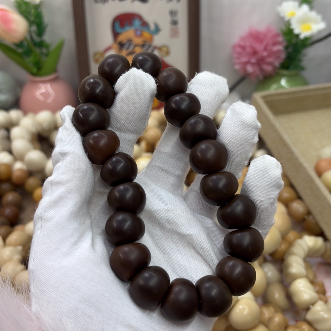 菩提根/象牙果吊坠18干磨瑕疵落地果肠835