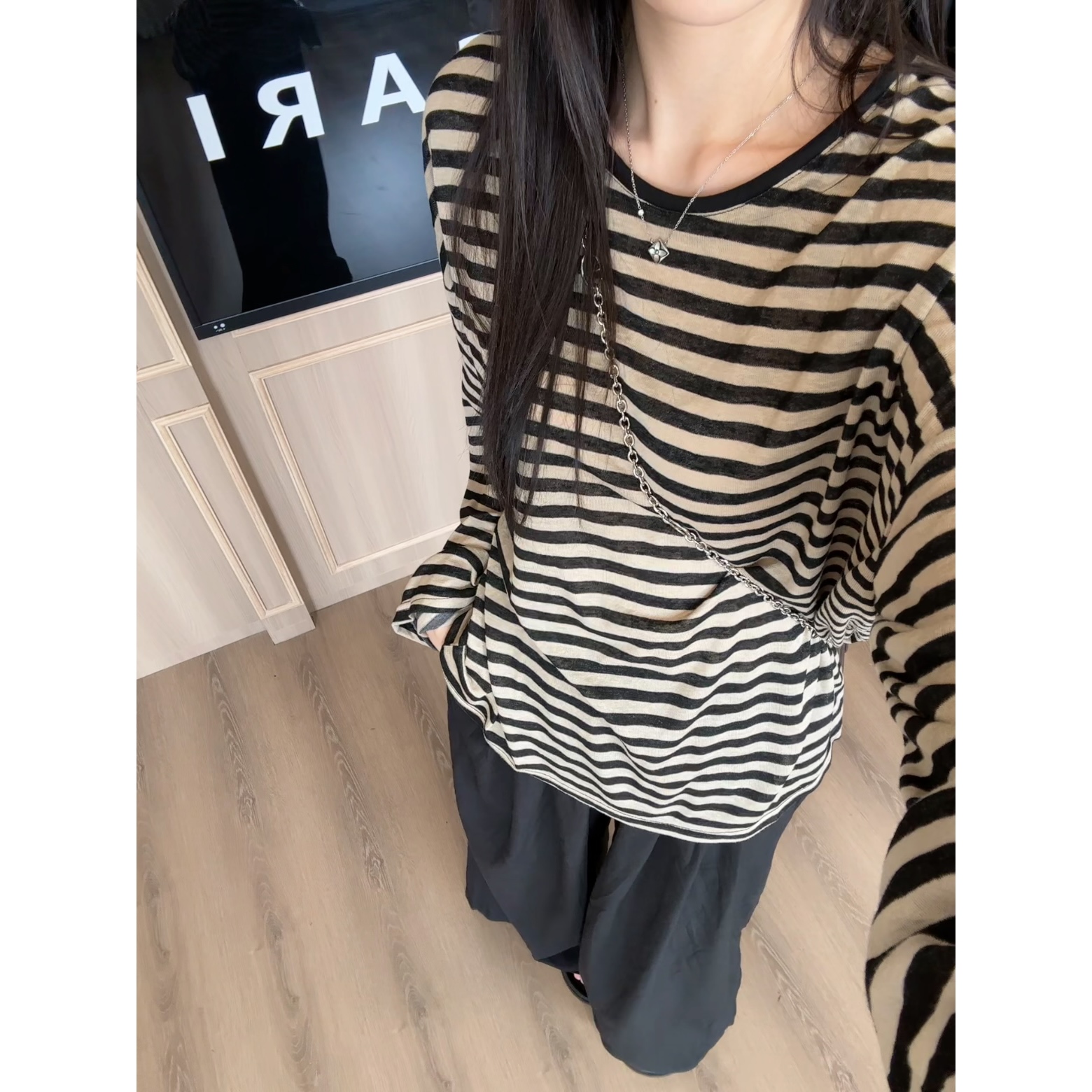 条纹爱好者/加长条纹长袖套头薄款宽松显瘦防晒上衣女 SP057