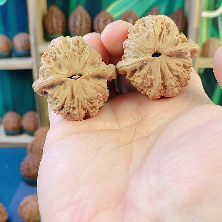 吊坠文玩核桃029核老闷40尺