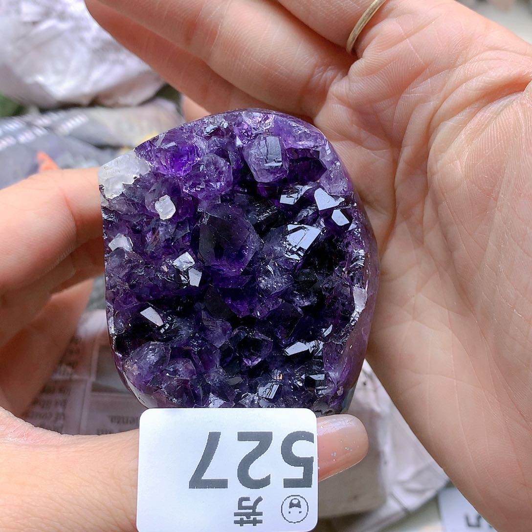 紫晶大型摆件（非配饰）未镶嵌