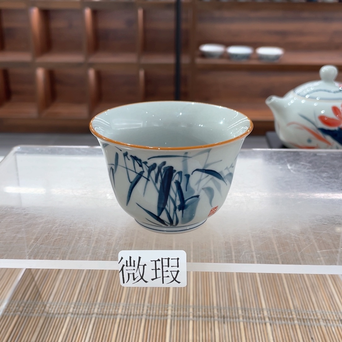 釉下手绘茶具微瑕