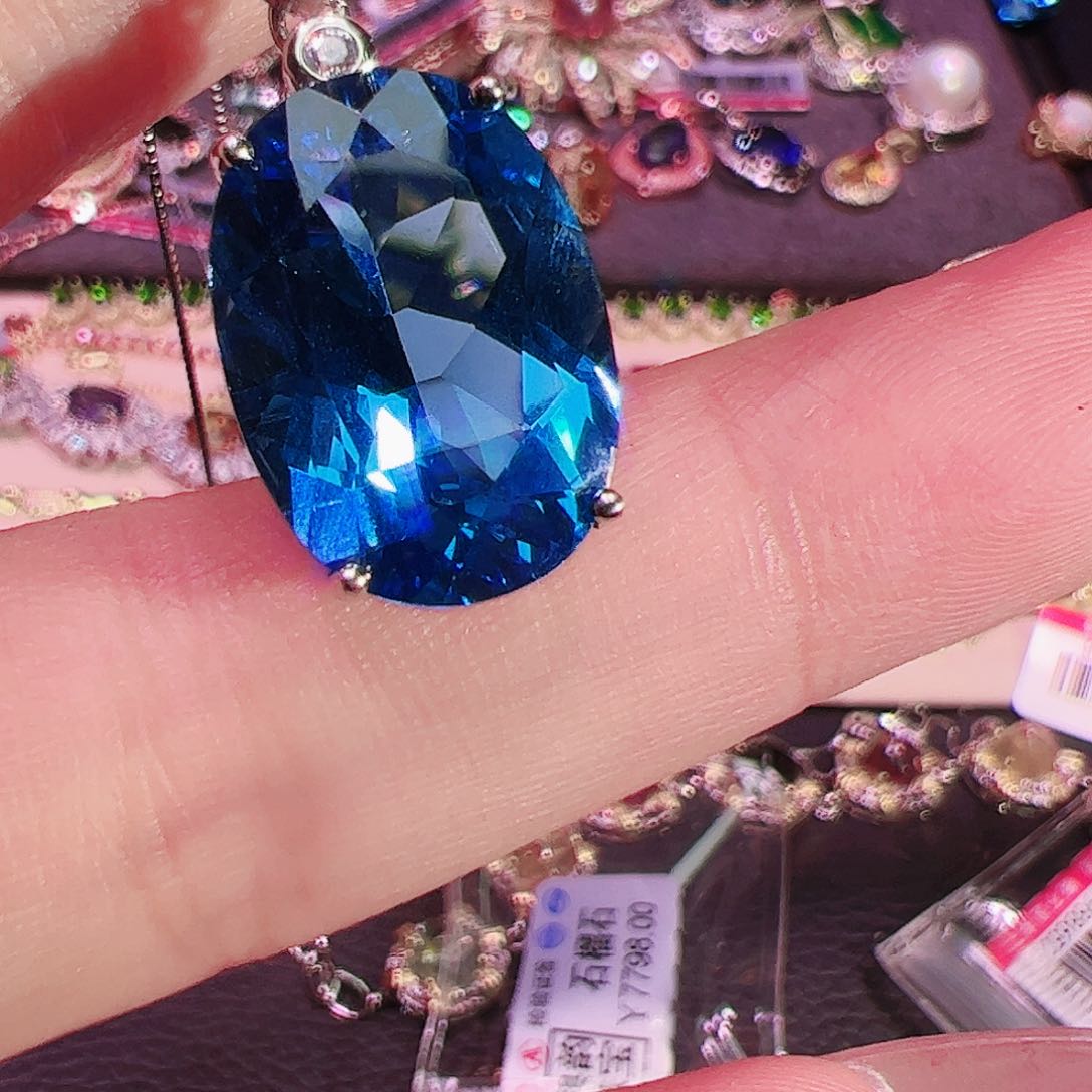 托帕石吊坠银S925镶嵌