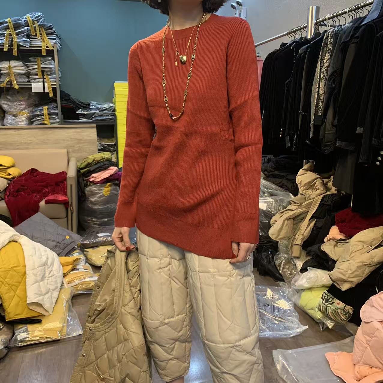 （现货）斜边侧开叉圆领针织衫93583421