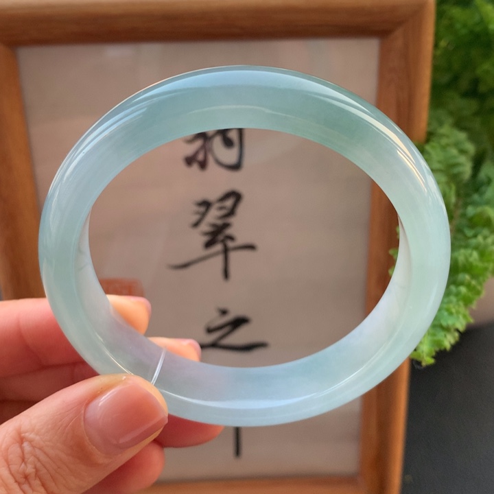 翡翠手镯未镶嵌翡翠手镯54