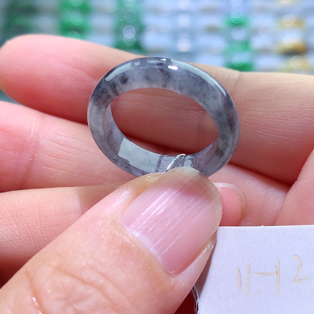 翡翠戒指未镶嵌11-12号