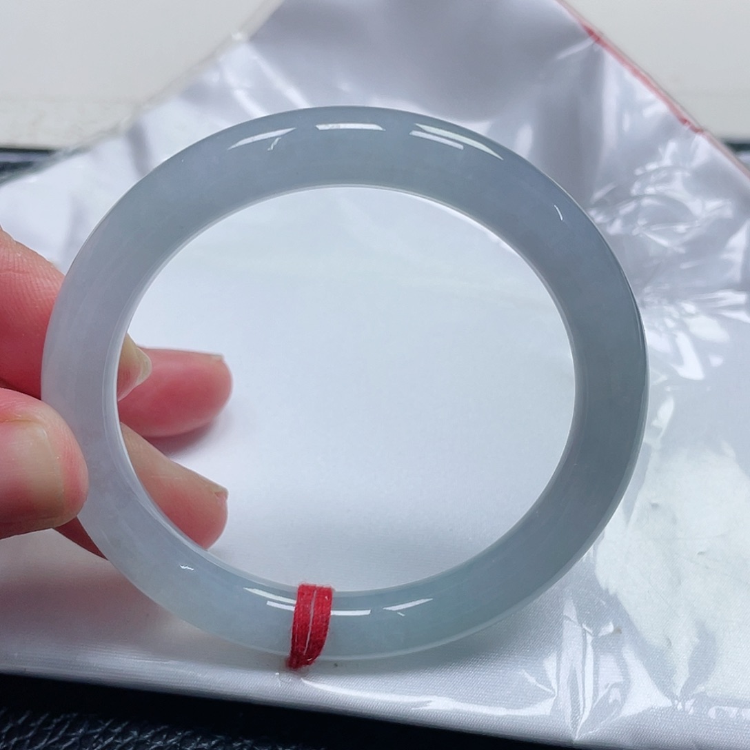 翡翠手镯（圆镯）未镶嵌