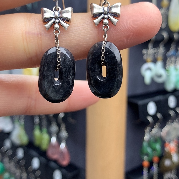 翡翠耳饰银S925镶嵌5555