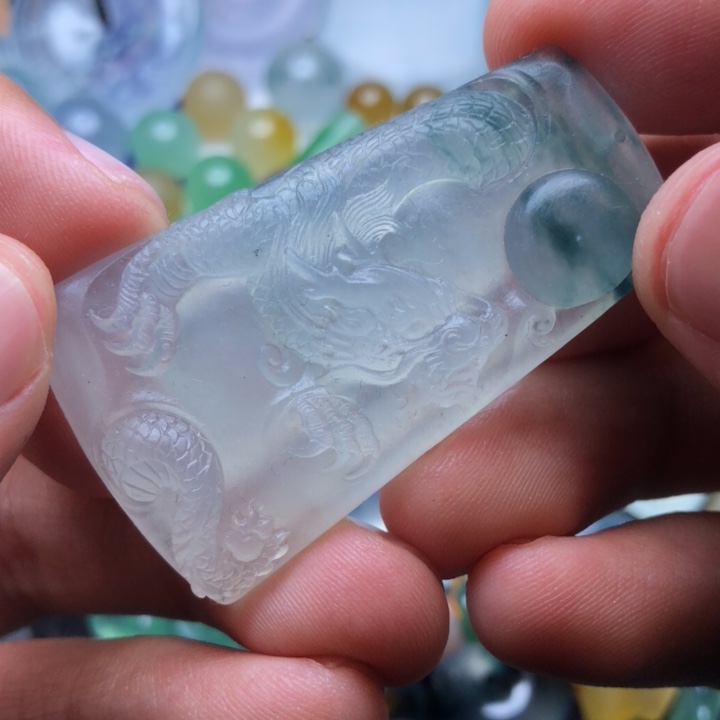 未镶嵌定制翡翠挂件
