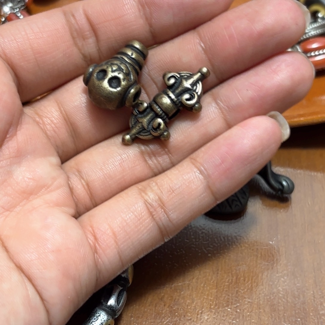 铜星月菩提吊坠项链