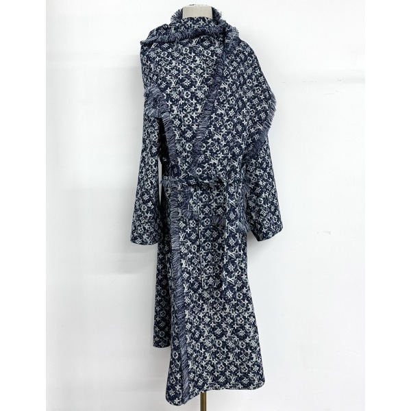 妃鱼/路易威登/100 %棉/大衣/95新/M一三零