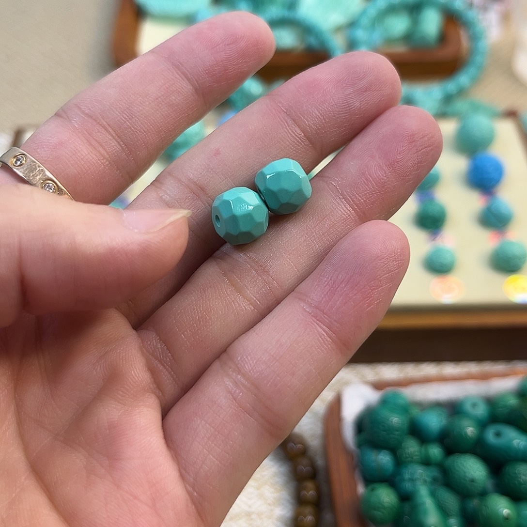 手工雕刻配饰尺寸9.5