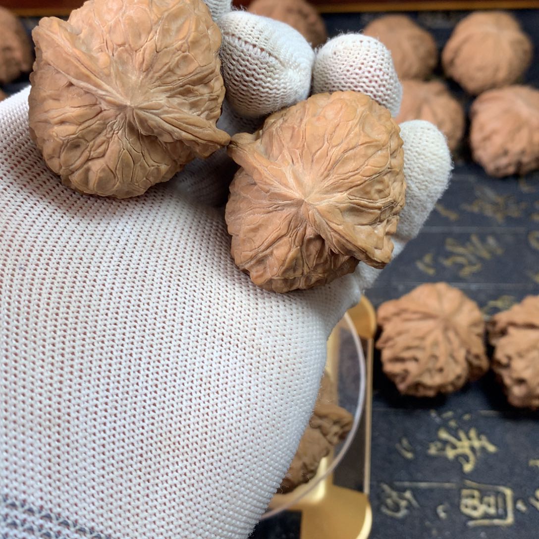 猴头核桃吊坠文玩核桃南瓜敦41