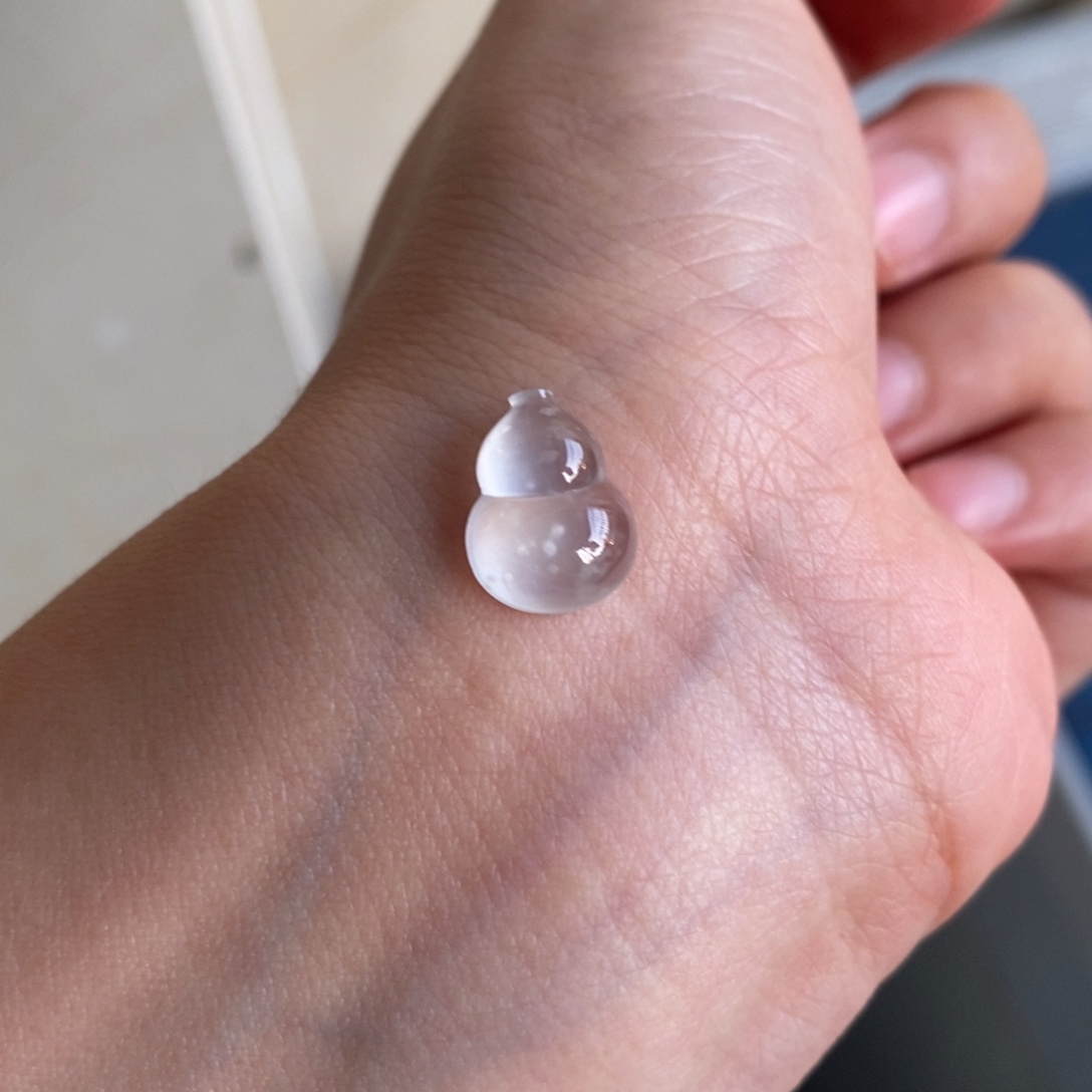 翡翠未镶嵌颈饰葫芦
