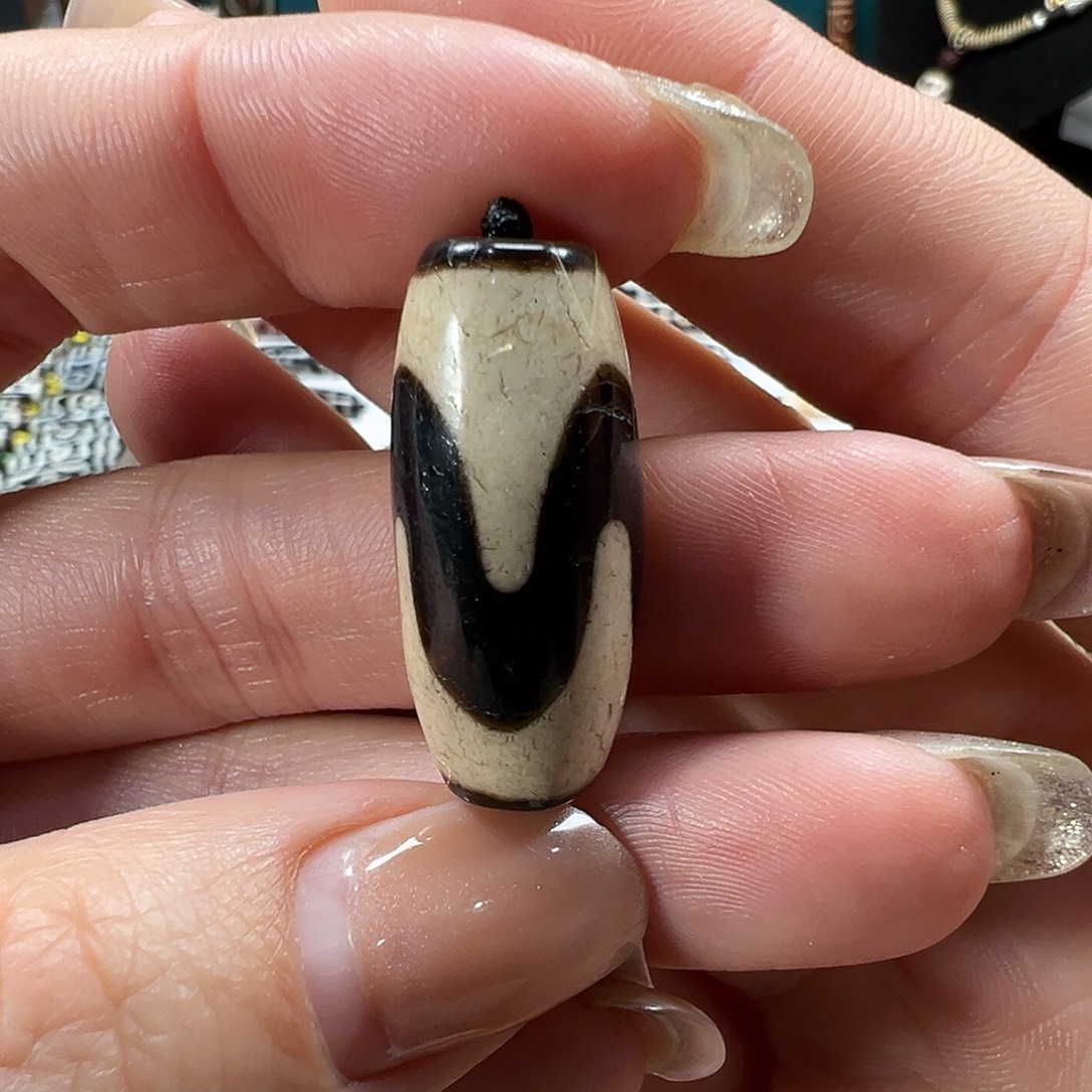 玛瑙/玉髓未镶嵌珠宝半成品任晓攀炫月虎牙