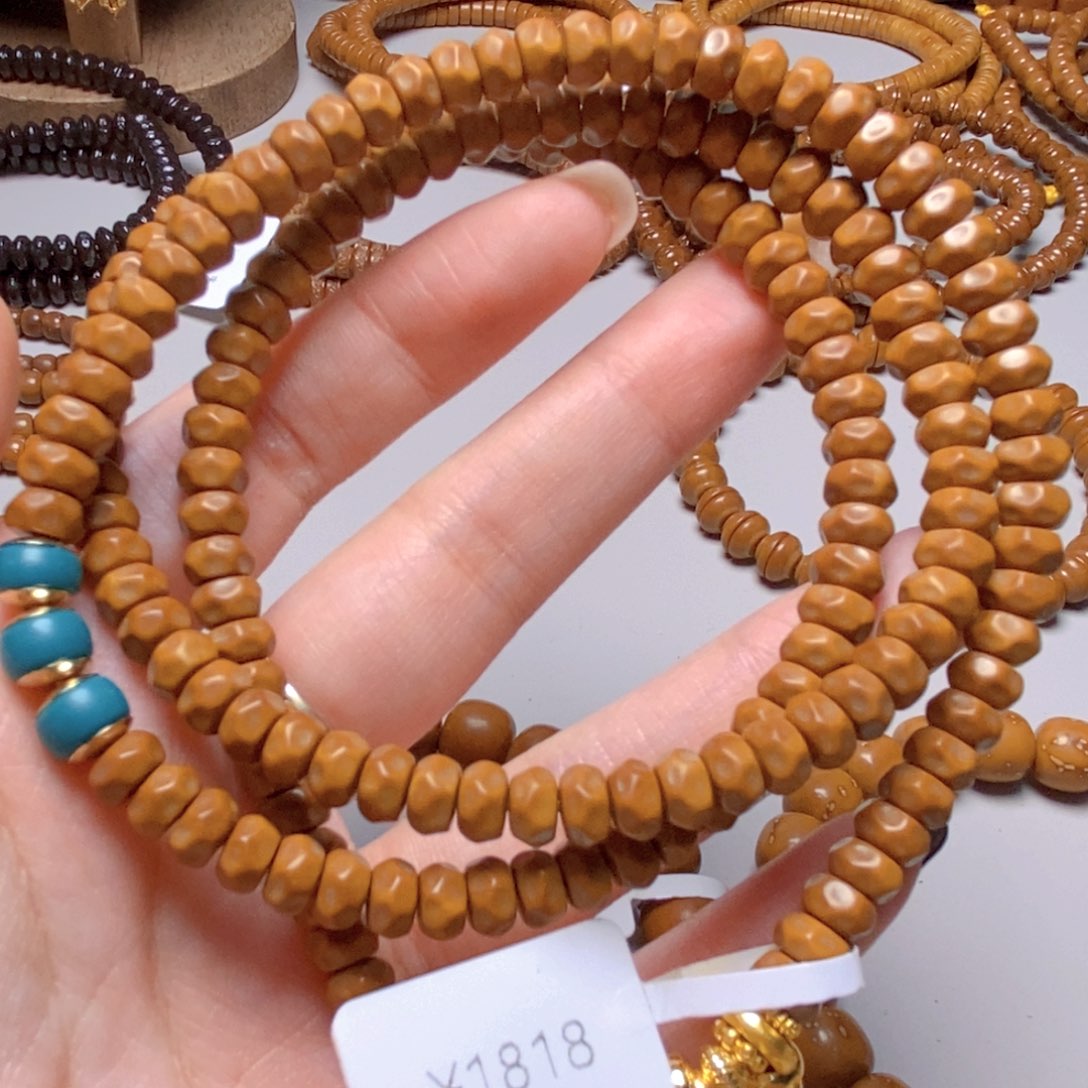 c***n手串紫金鼠26.鼠尖料无相脖挂6.5