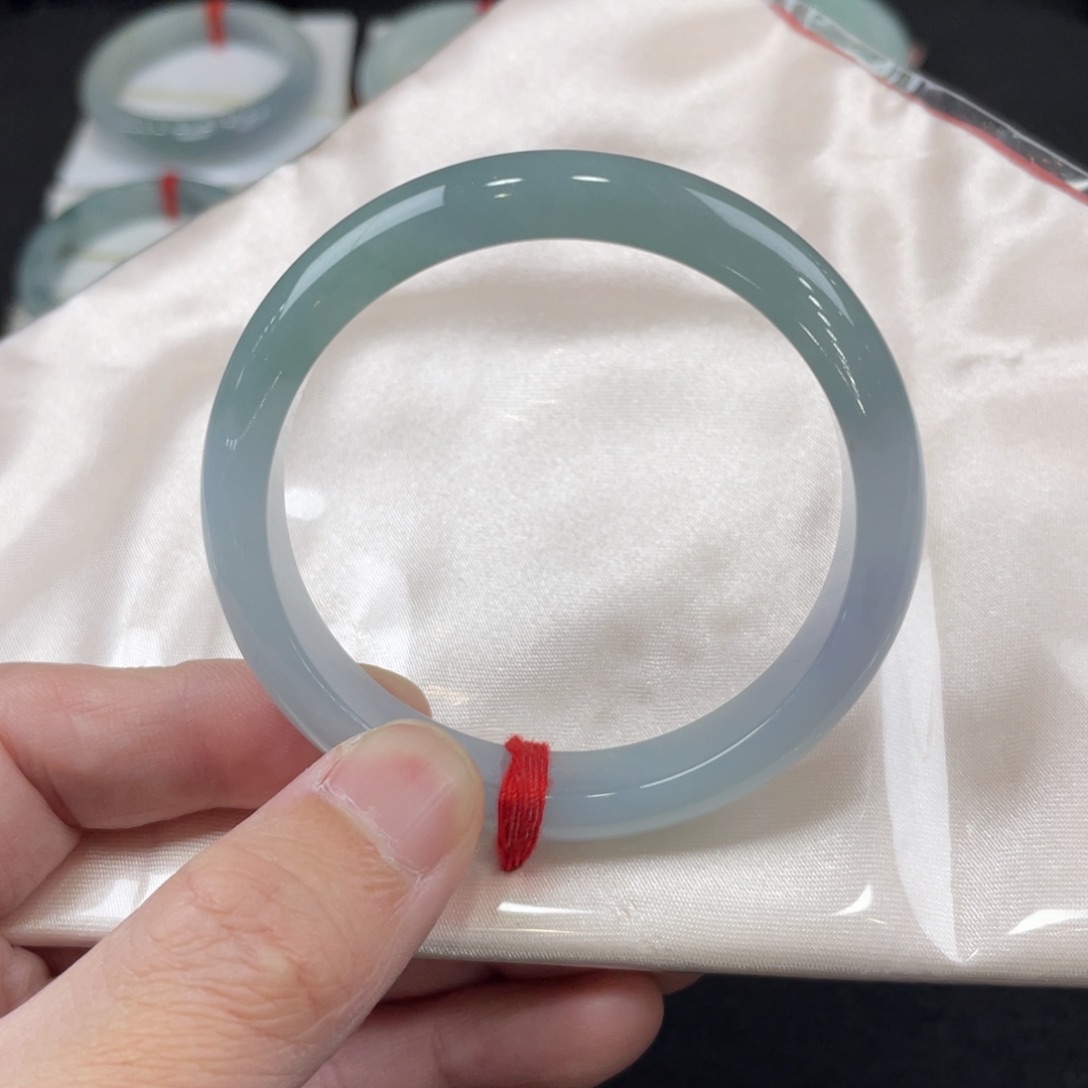 翡翠手镯未镶嵌53正圈