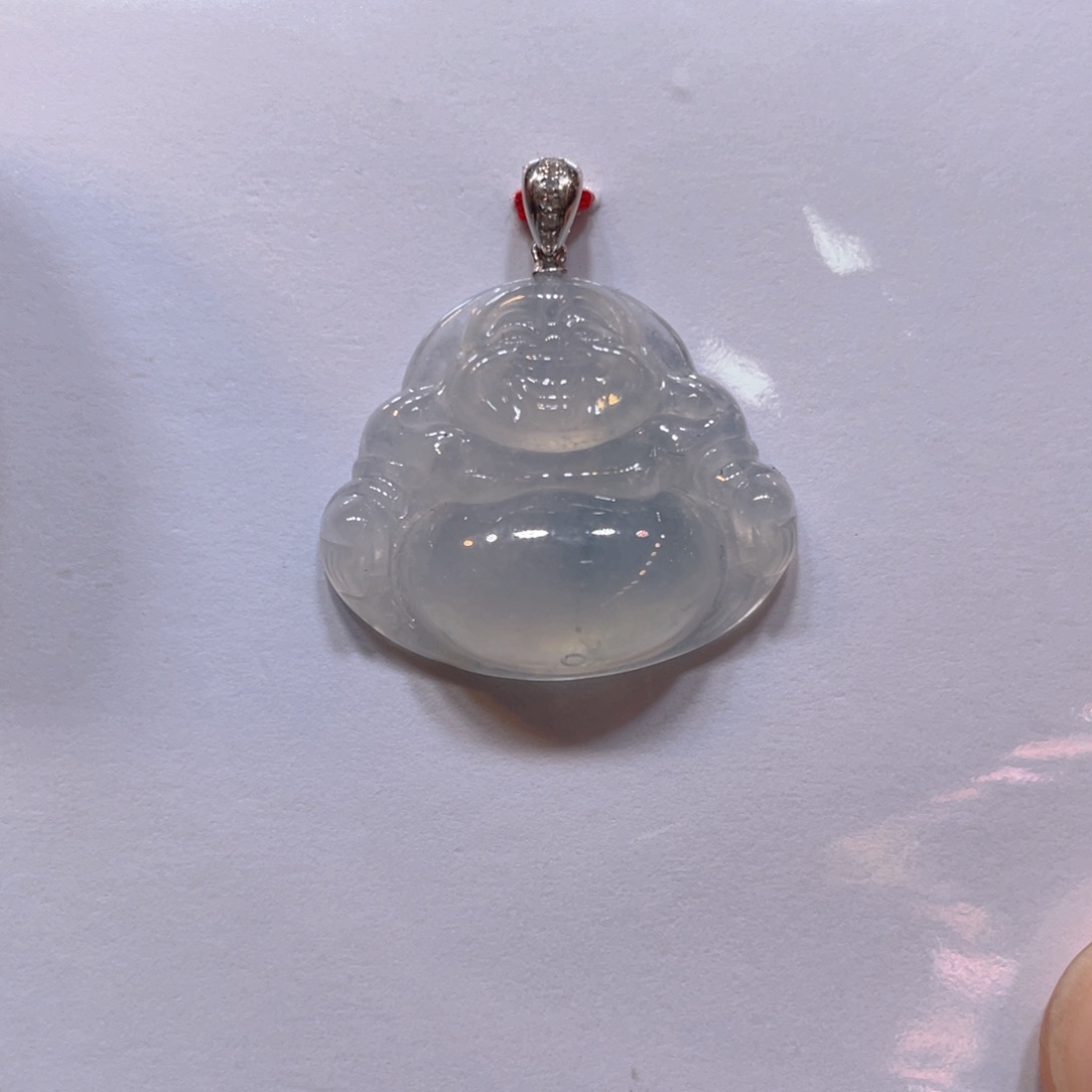 翡翠18K金镶嵌颈饰佛公