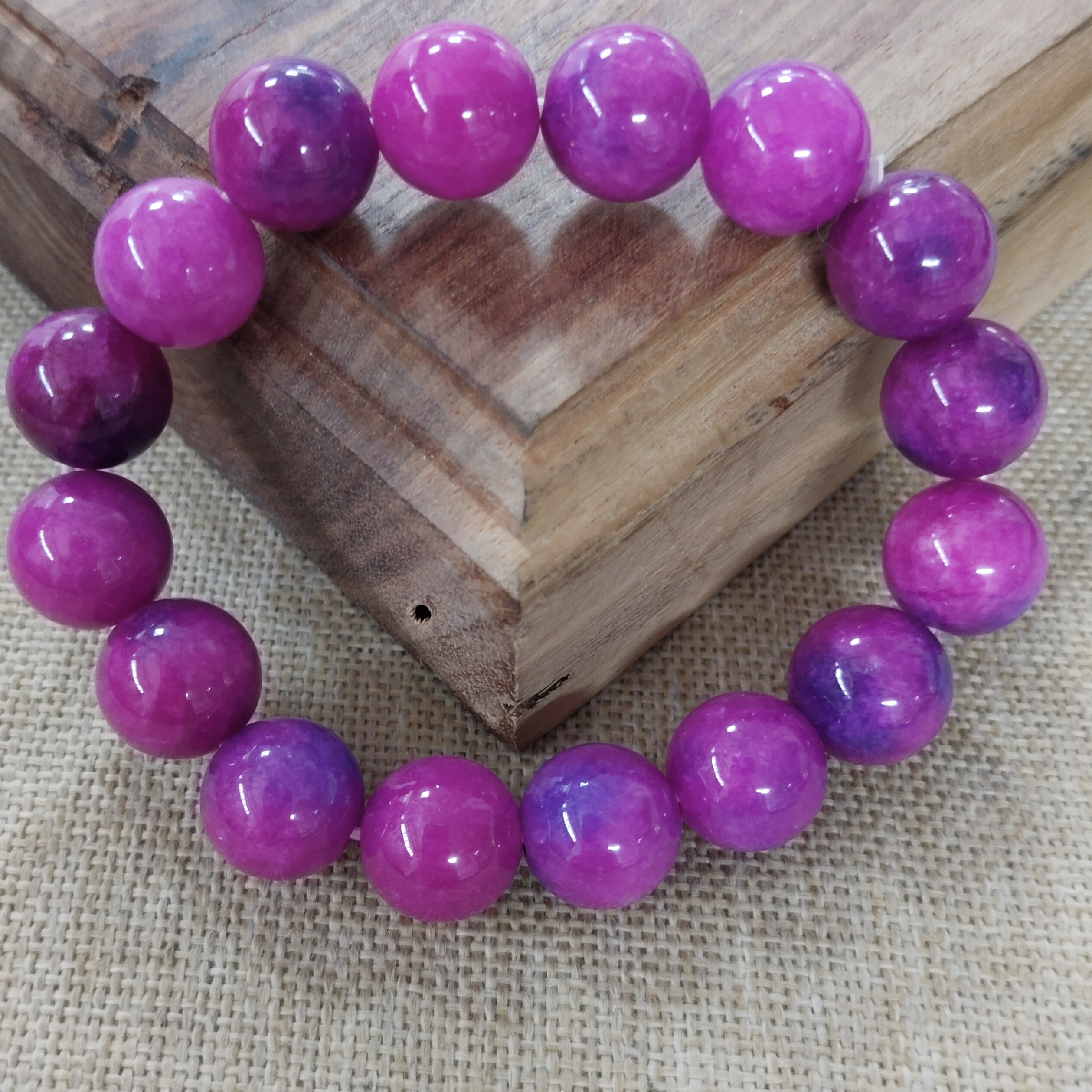 6085号卡12手串定制木料