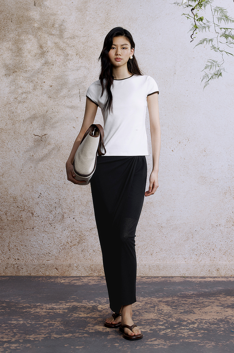 设计师品牌~罗纹圆领T恤女2025夏季新款休闲百搭短袖上衣