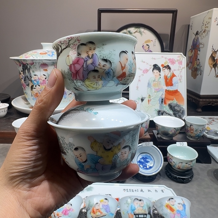 猪***儿福利景德镇陶瓷艺术品