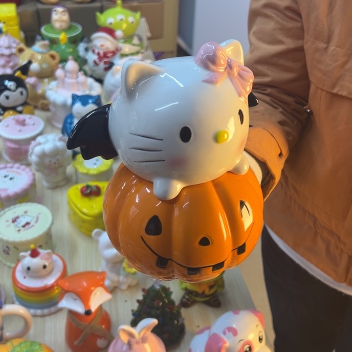 摆件陶瓷等行业的产品出口