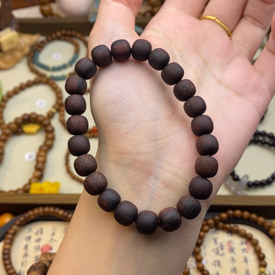 降真香手串未镶嵌 桶珠8*9