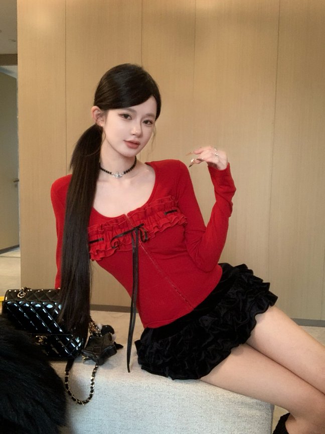 Cz纯子氛围感辣妹花边褶皱T恤女秋冬内搭打底衫上衣