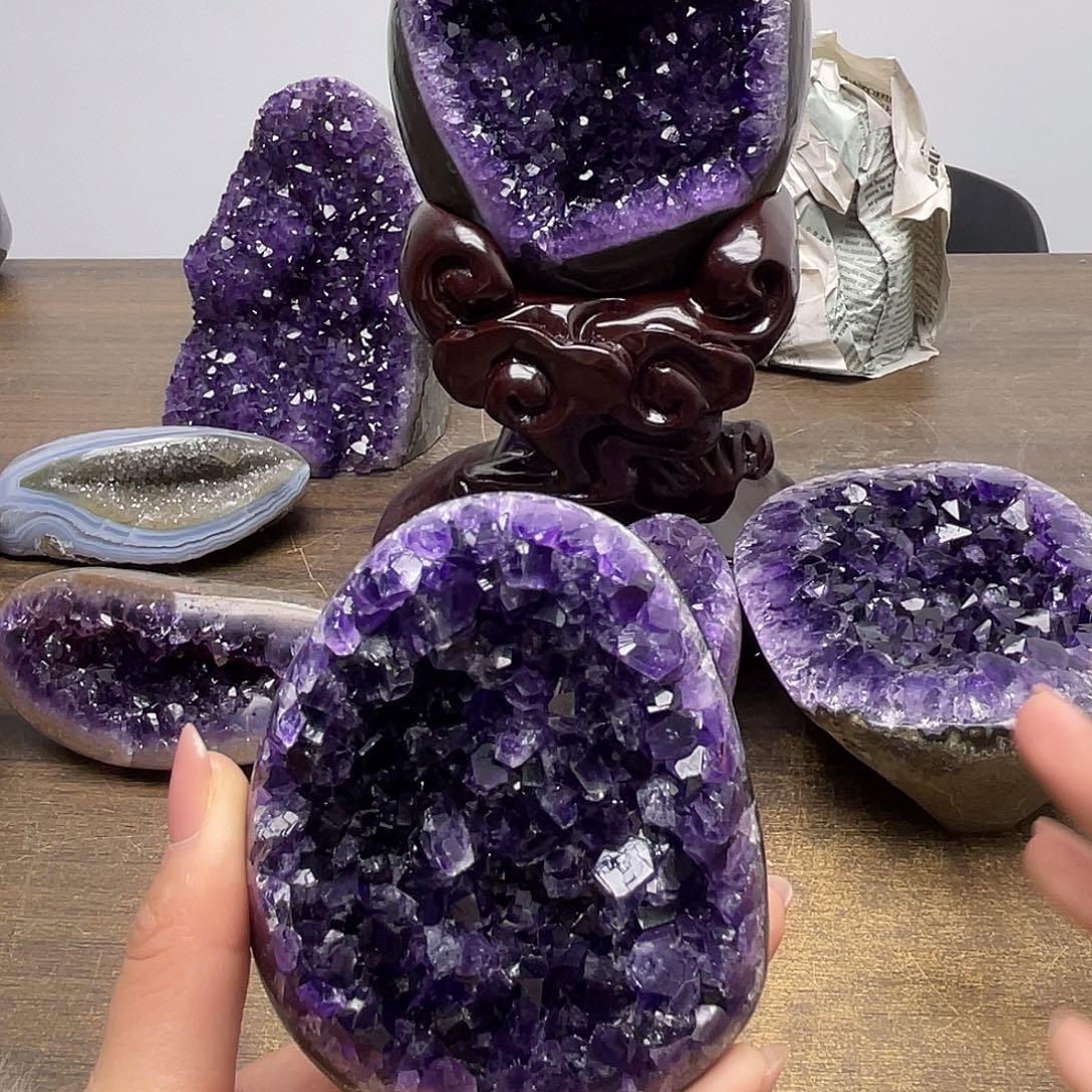 紫晶大型摆件（非配饰）未镶嵌