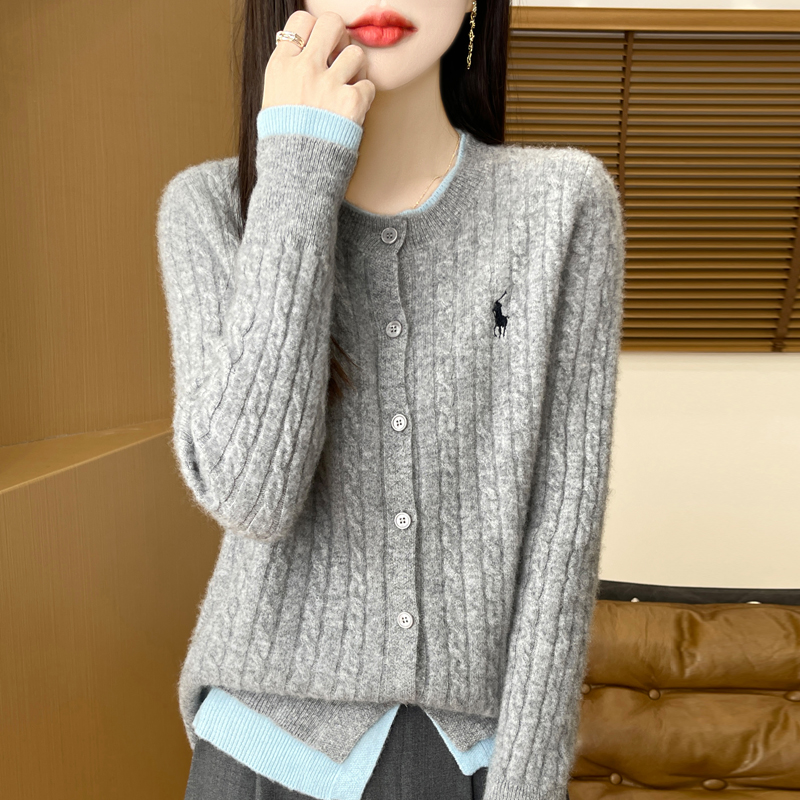 重工刺绣~秋冬新款女士圆领经典百搭羊毛开衫时尚假两件刺绣外套