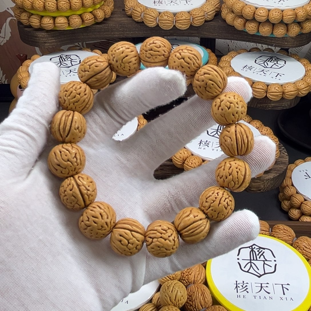 桃核手串盘锦铁核大肌肉