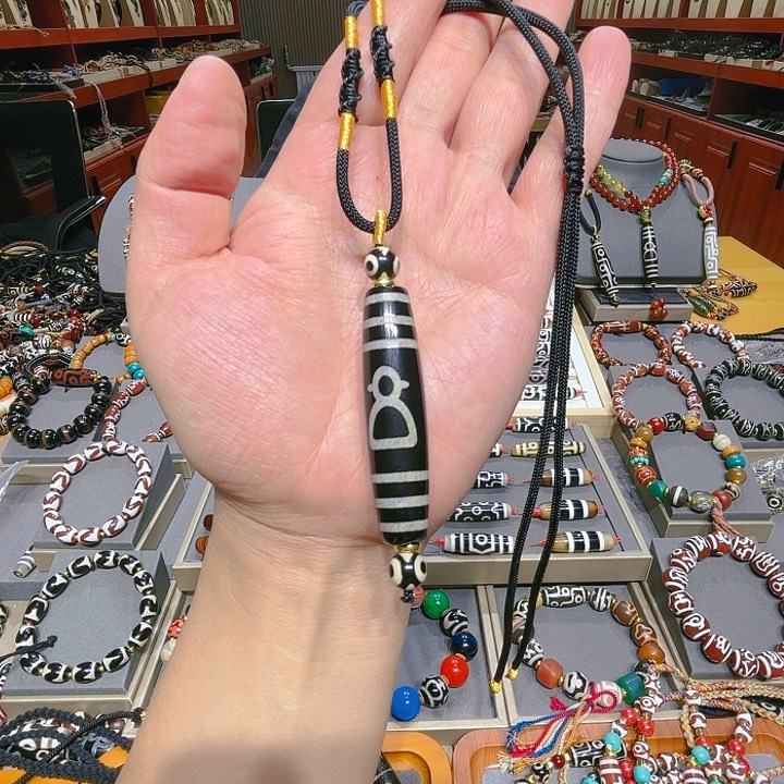 未镶嵌玛瑙/玉髓珠宝奇石