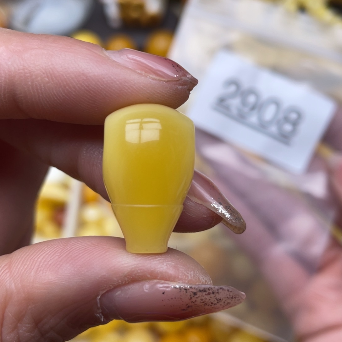 蜜蜡珠宝奇石未镶嵌13.5