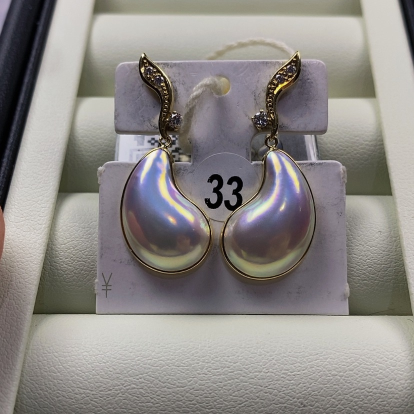 【闪购商品】拼合珍珠（马贝珠）耳饰18K金镶嵌
