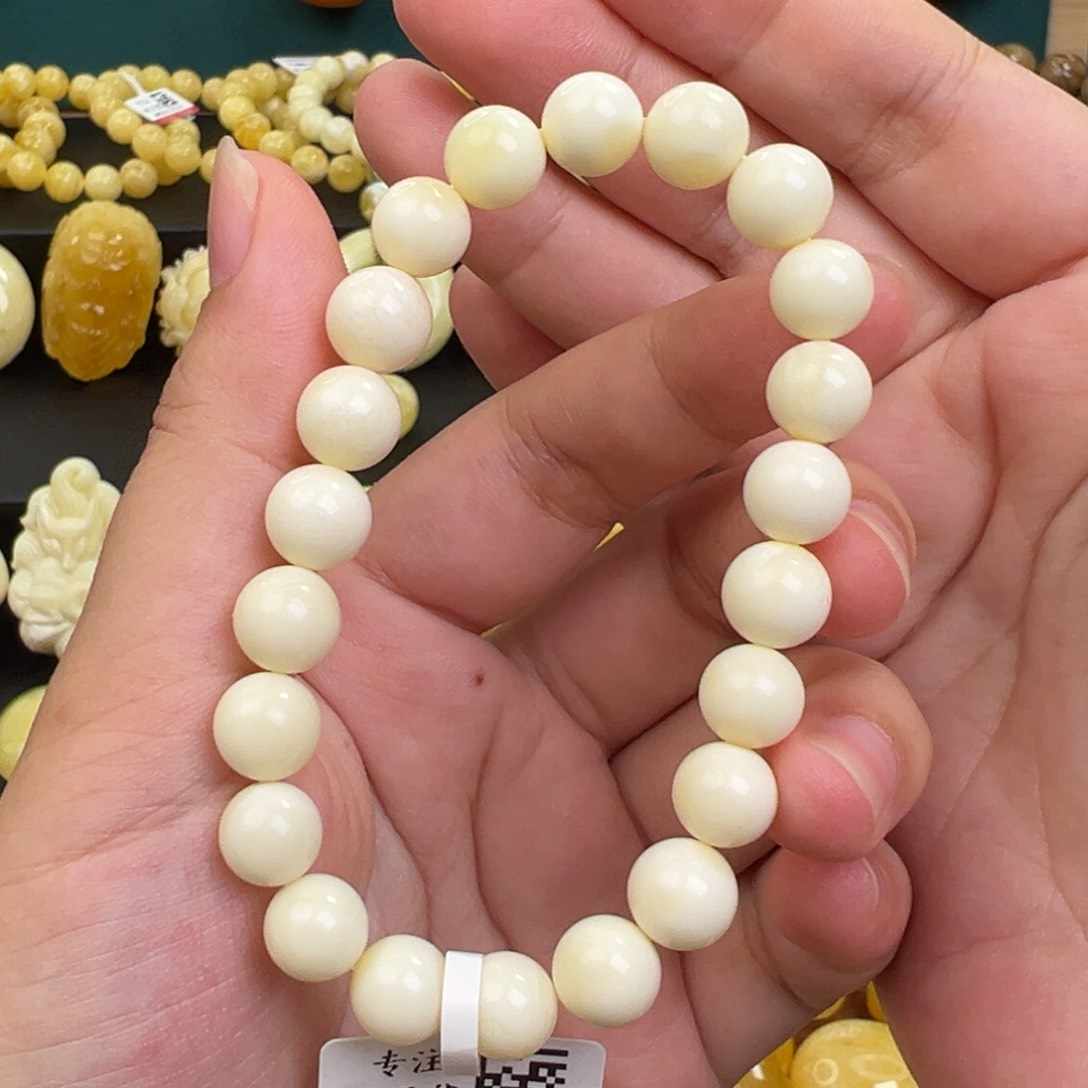 未镶嵌蜜蜡吊坠(不含链)9+