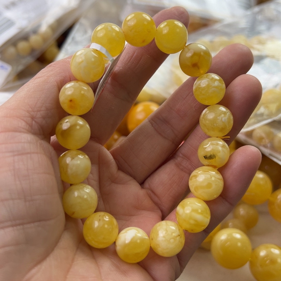 琥珀珠宝奇石未镶嵌