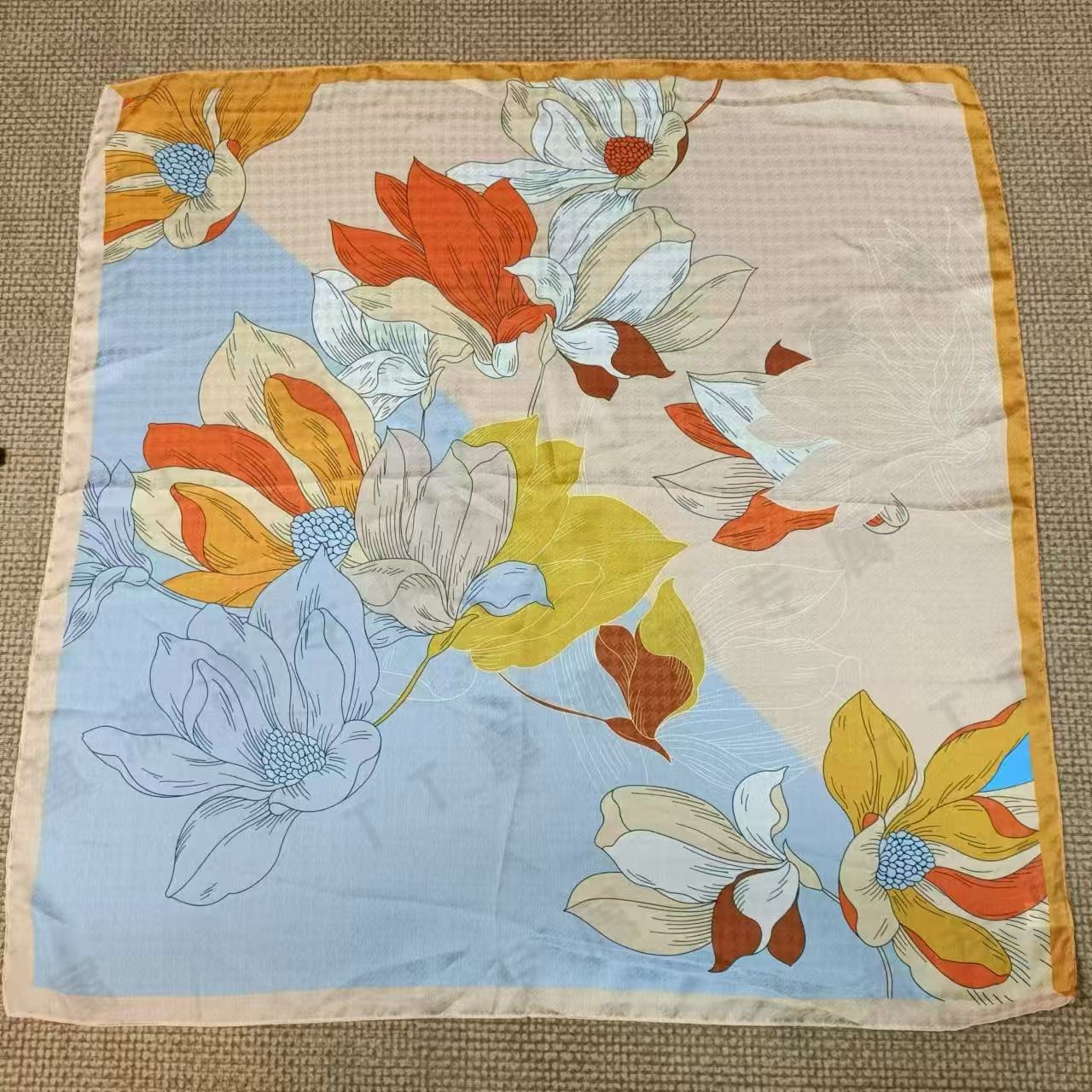 （七色花）提花绉方巾65*65左右围巾