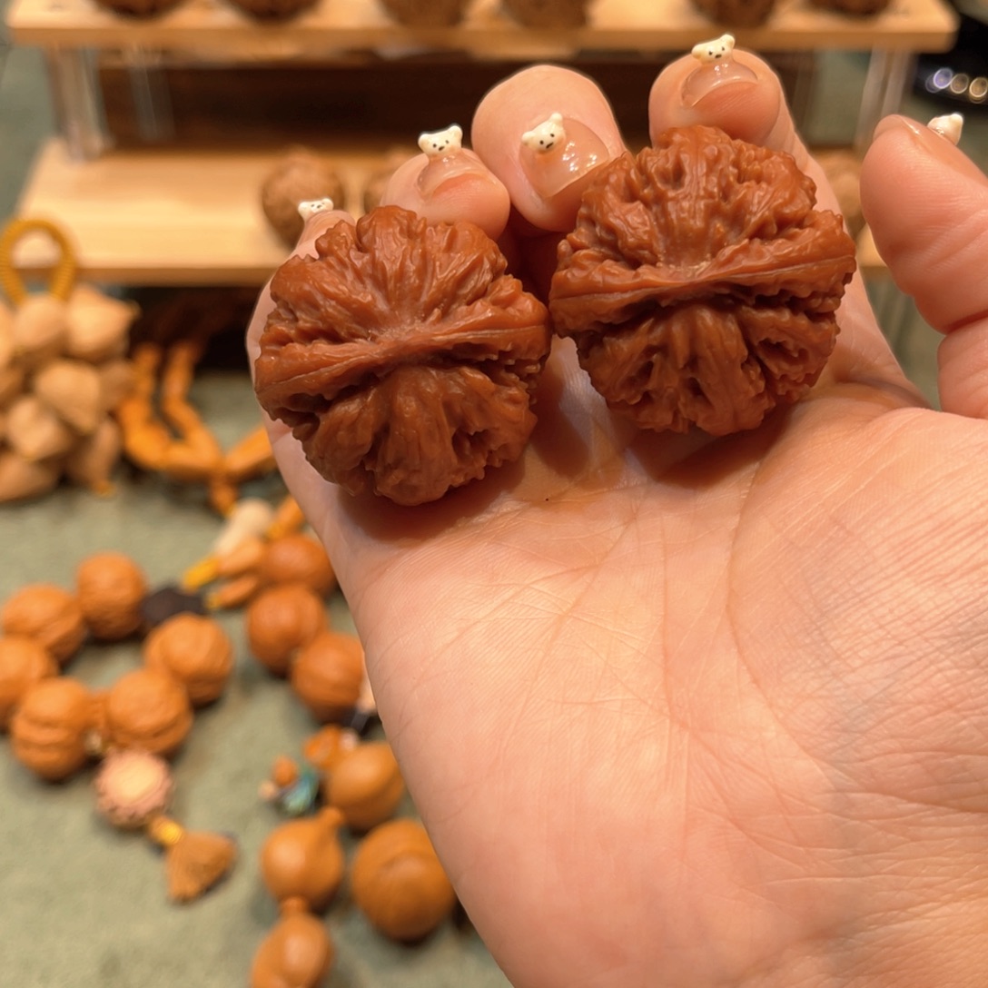 把件文玩核桃粗筋兽爪