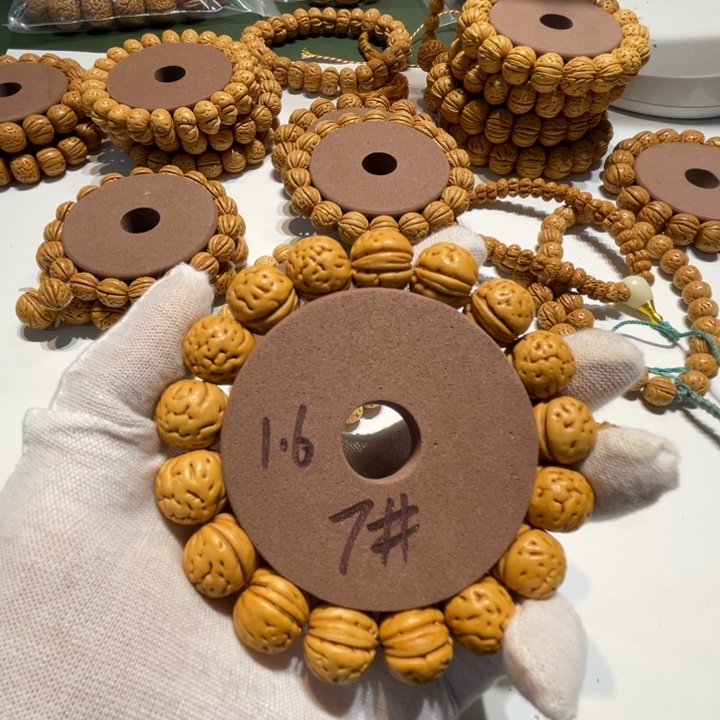 加***8桃核手串7文玩桃核手串直播