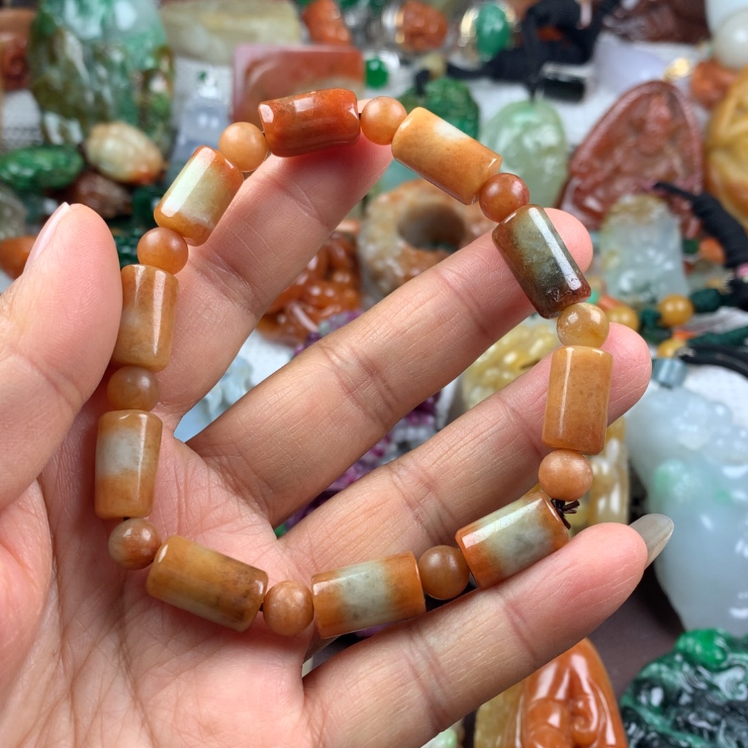 翡翠未镶嵌颈饰手串