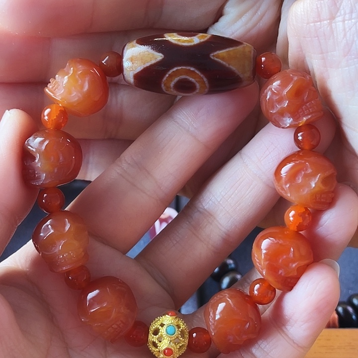 玛瑙/玉髓颈饰未镶嵌合金