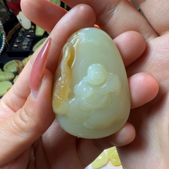 和田玉（黄玉）颈饰未镶嵌