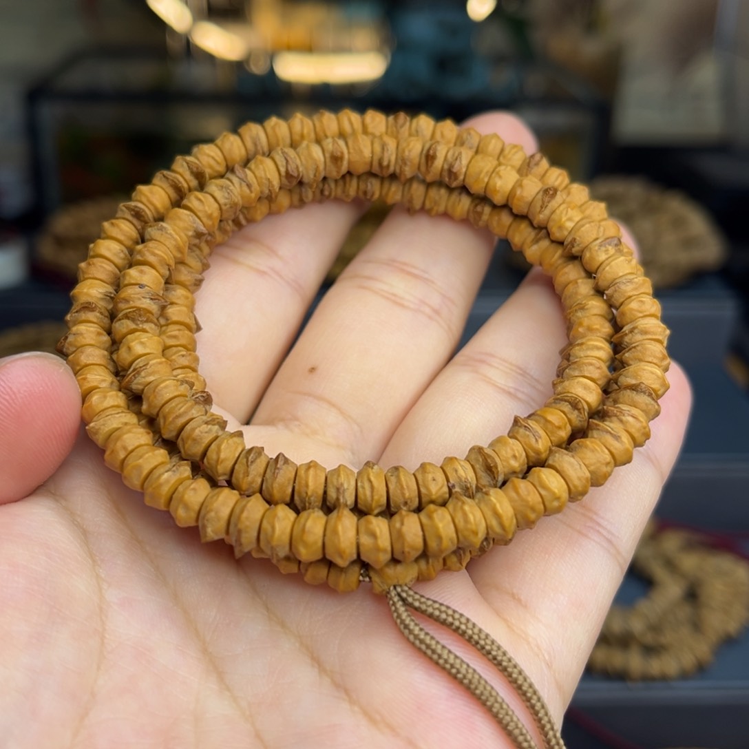 柏香籽/百香籽吊坠红芽横打直切