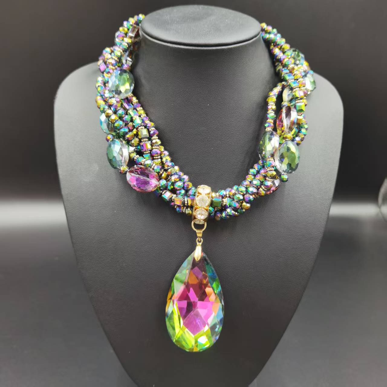 铜合金亚克力项链 【伊琳饰品】七彩大水滴项链